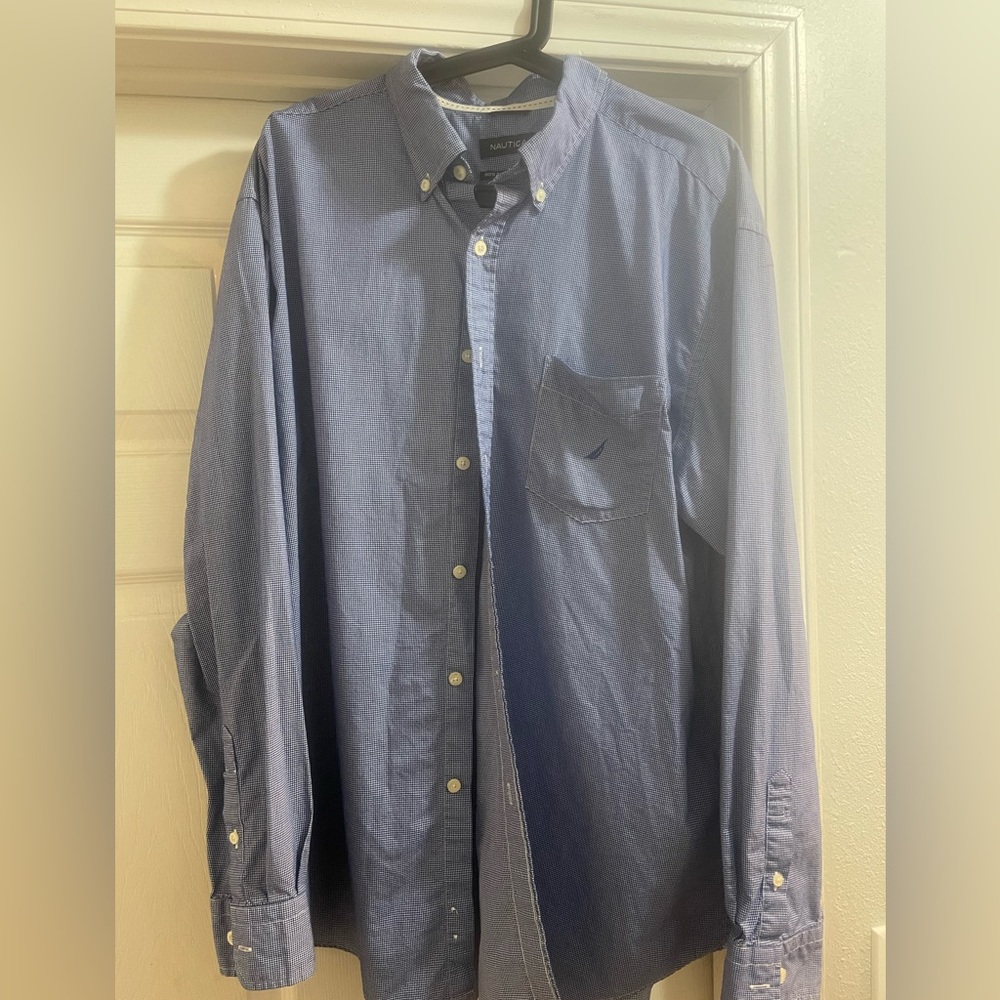Men’s nautica button down dress shirt